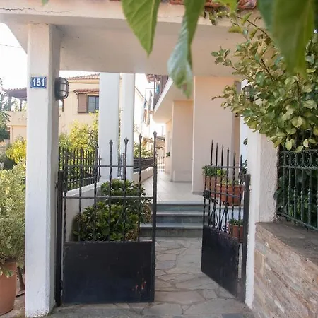 Oak - Garden, Monodri *